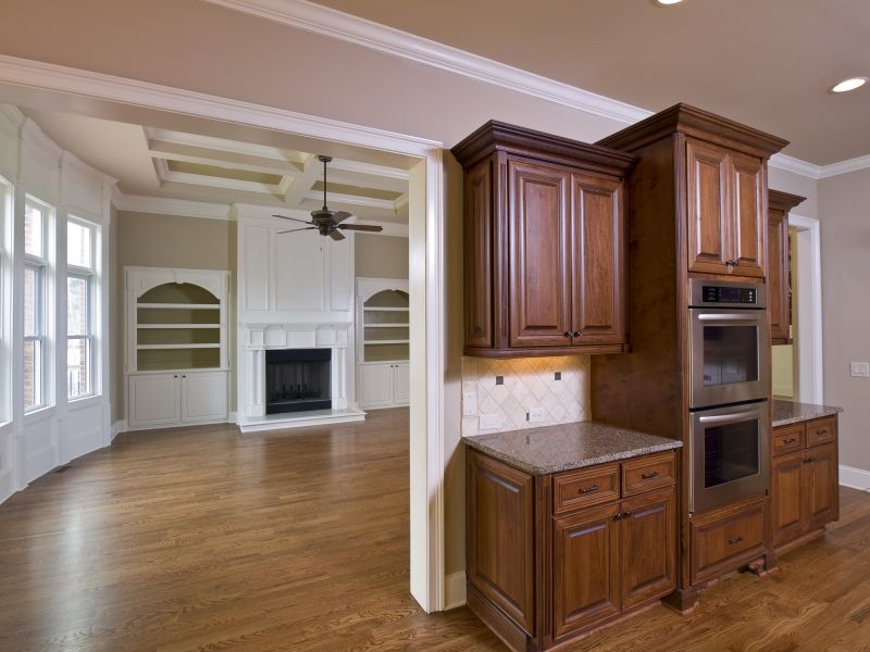 Elegant Kitchen Cabinets