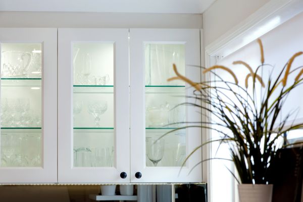 Glass Cabinet Repair Service